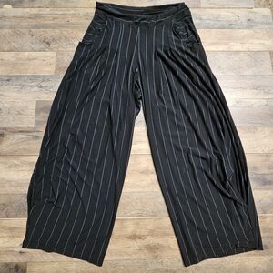 Lisa Bayne Black Pinstripe Wide Leg Pants High Rise Pull On Medium Casual Boho